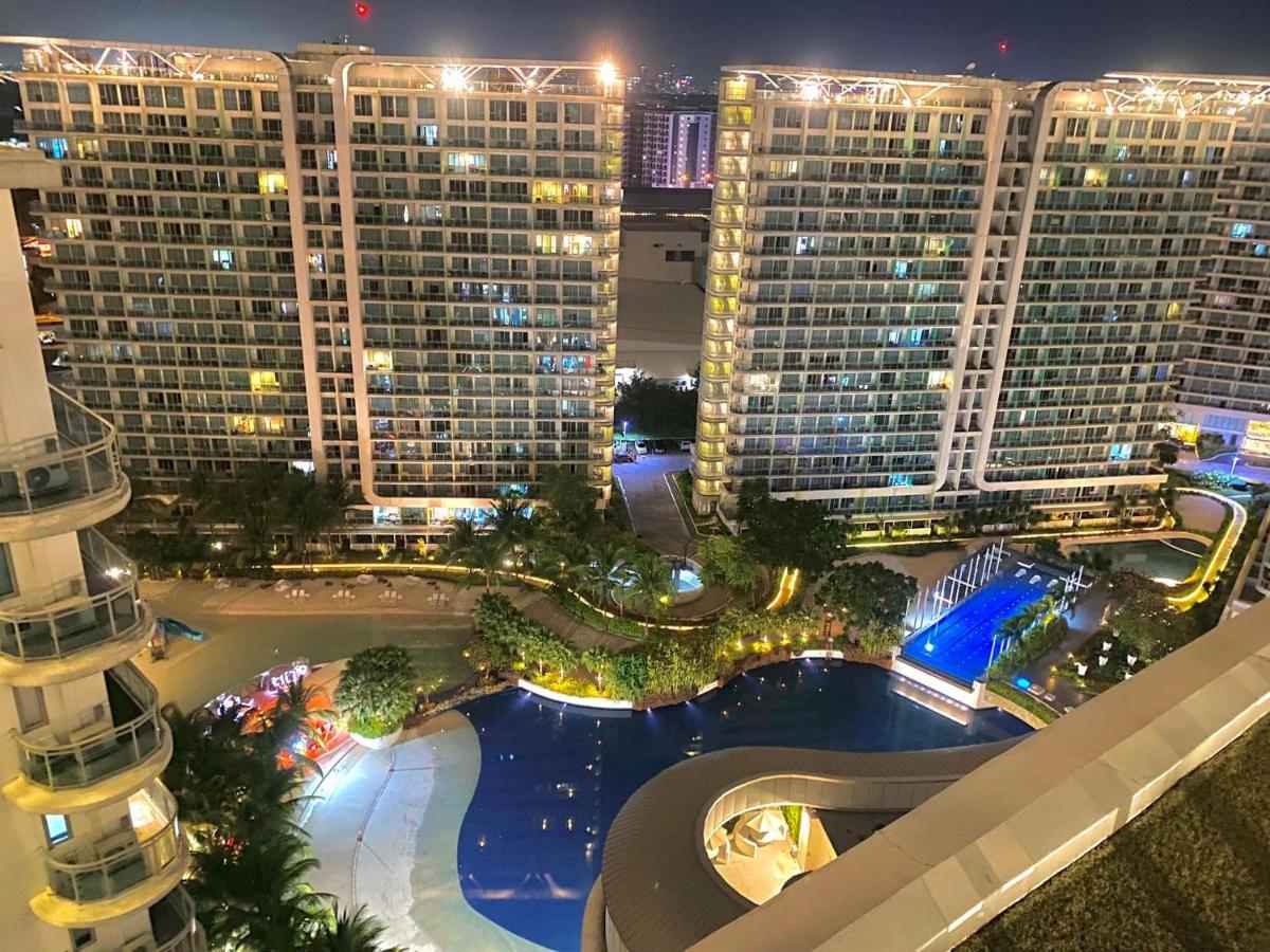 Azure Resort Cheap Apartments With View And Balcony By Lc Manila Exterior photo